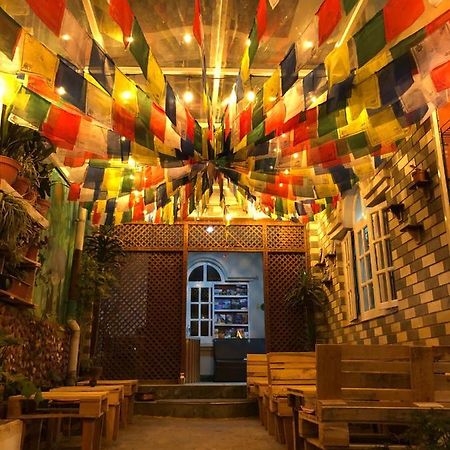 Hello Ktm Hostel Катманду Экстерьер фото